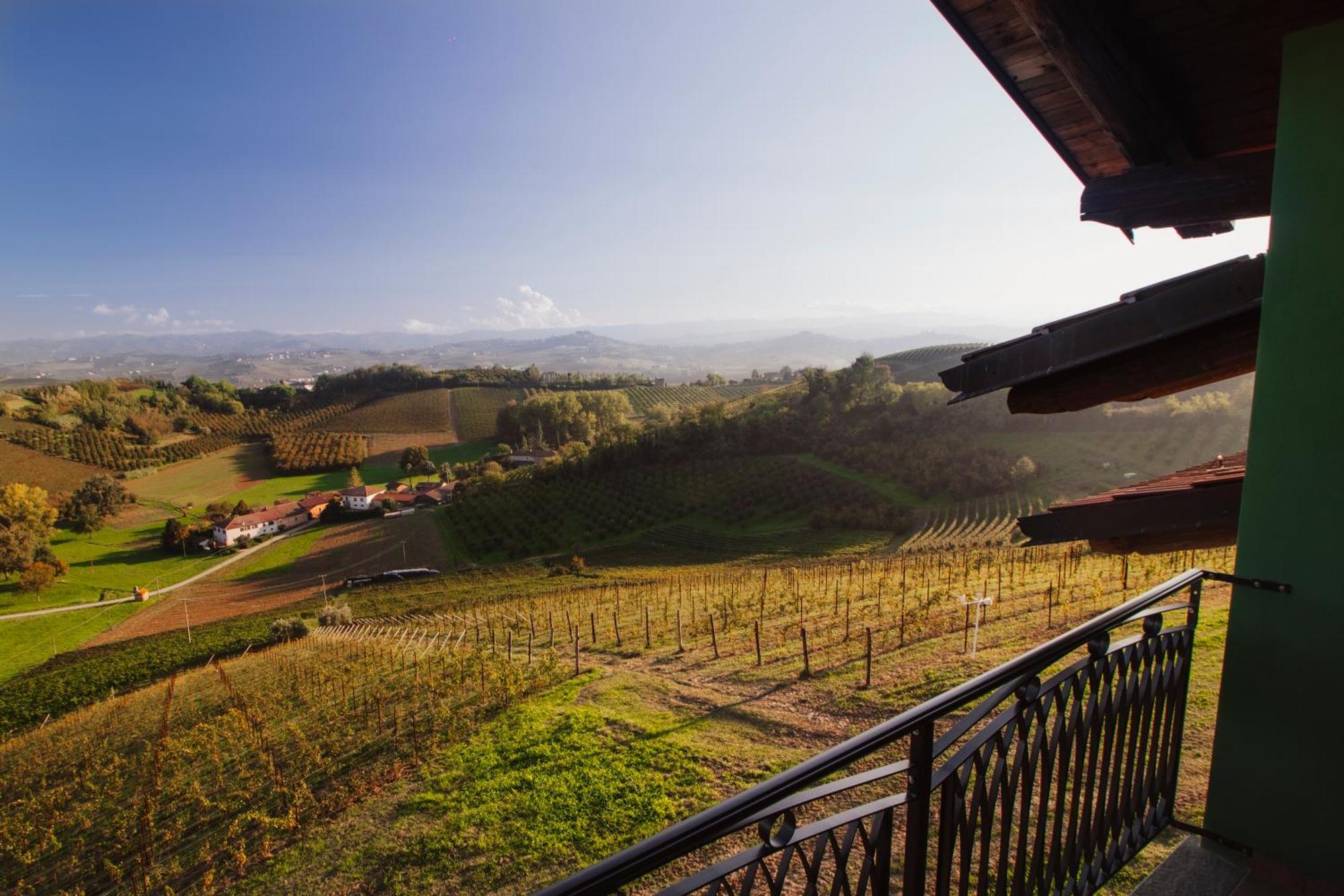 Agriturismo Cascina Reggio Castelnuovo  ภายนอก รูปภาพ