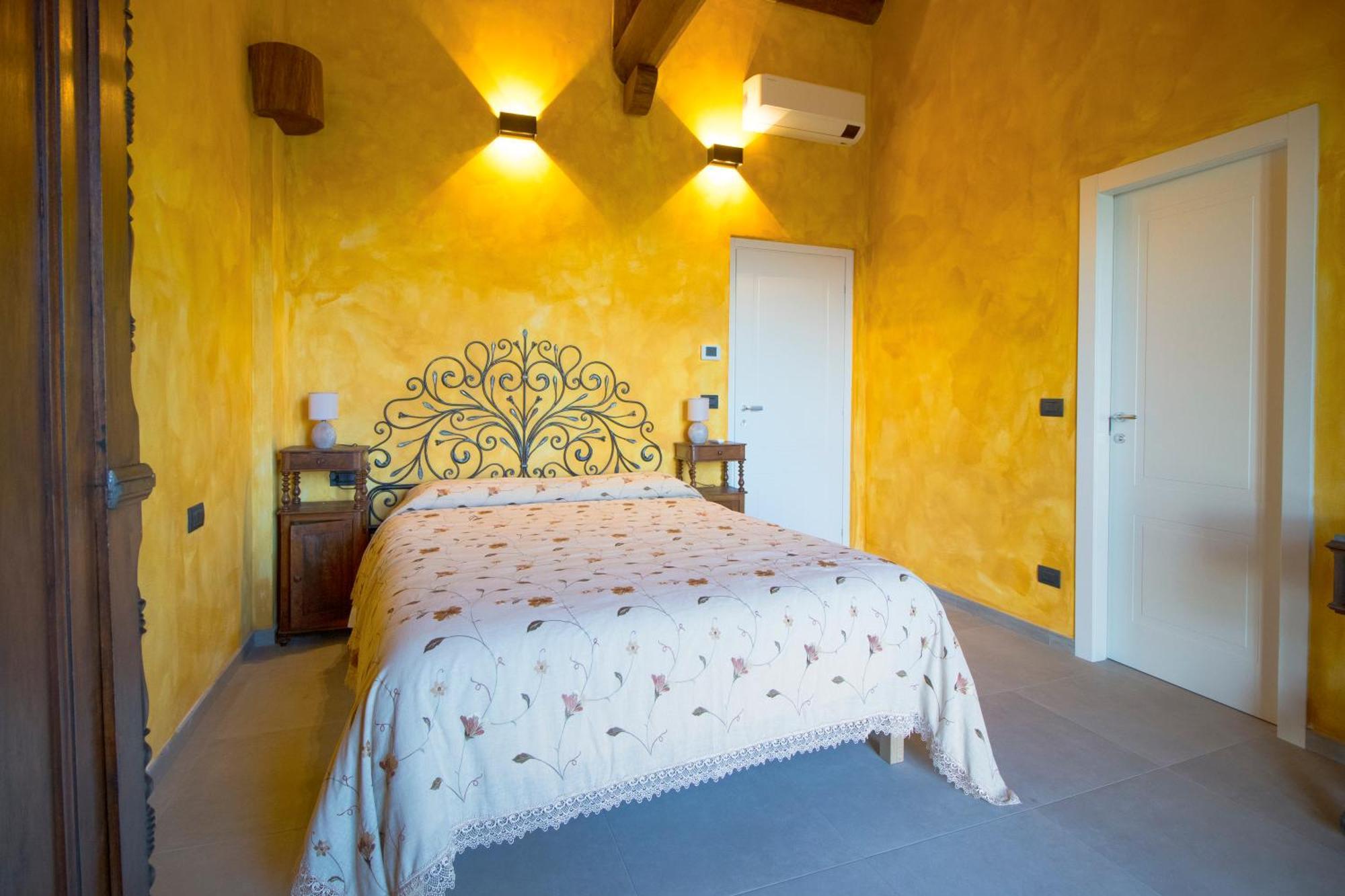 Agriturismo Cascina Reggio Castelnuovo  ภายนอก รูปภาพ
