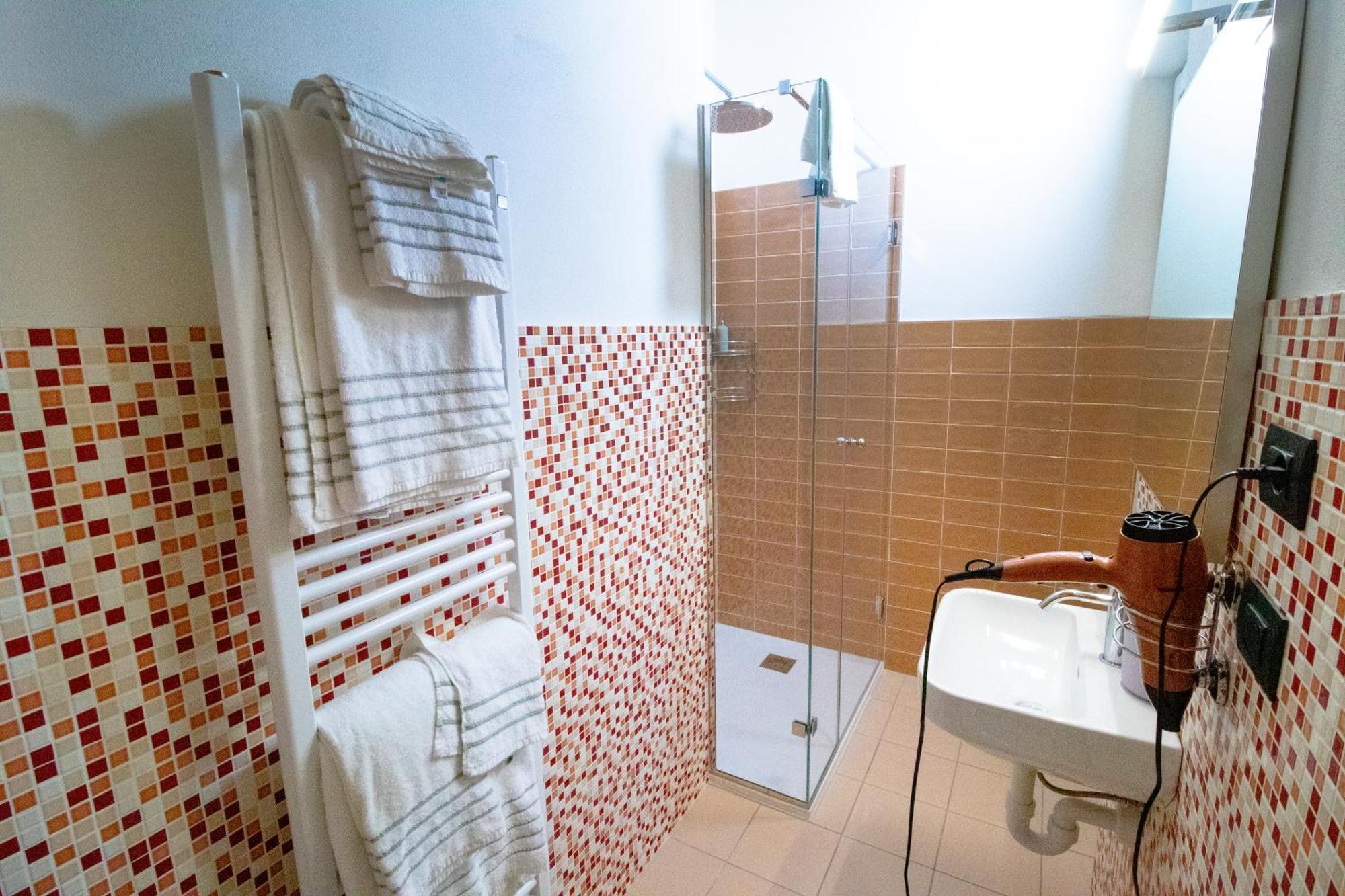 Agriturismo Cascina Reggio Castelnuovo  ภายนอก รูปภาพ